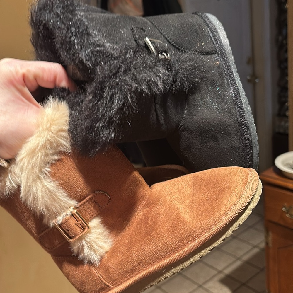 NWOT 2 pairs Children Place boots both size 13